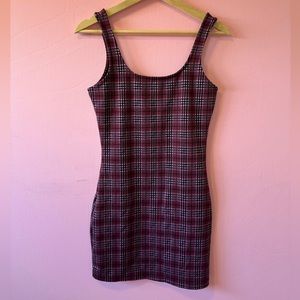 ❤️BNWOT BURGUNDY PLAID MIDI DRESS❤️